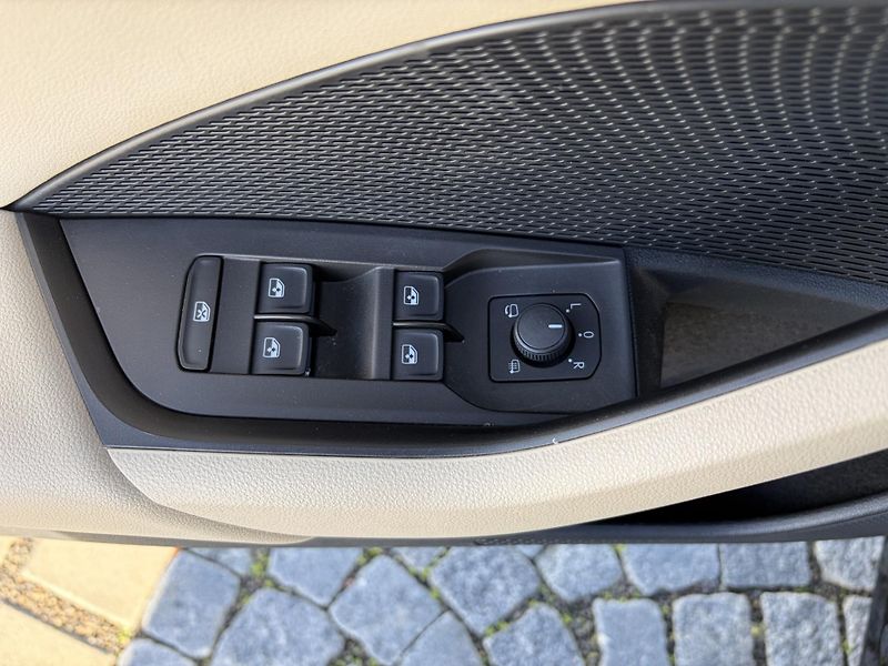 Škoda Octavia (2023) STYLE PLUS iV PLUG-IN-HYBRID - fotka 24 z 33