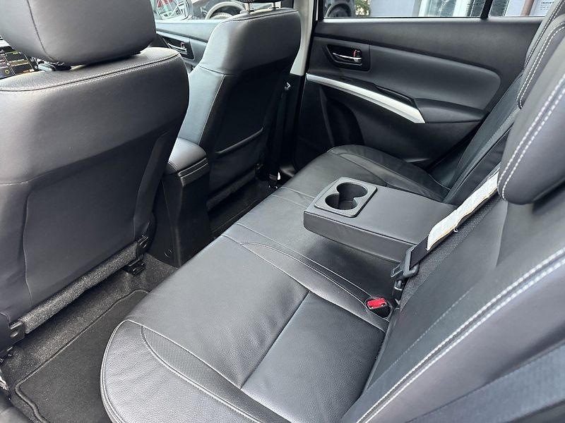 Suzuki SX4 S-Cross (2018) 1.4i BoosterJet AWD LED Navi - fotka 25 z 50