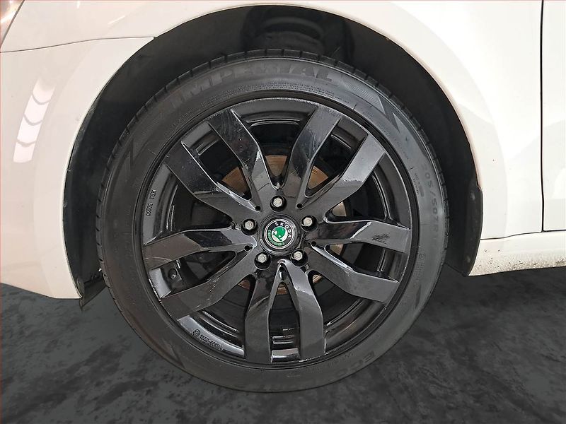Škoda Octavia (2016) Ambition 1.6 TDI, Navi - fotka 15 z 18