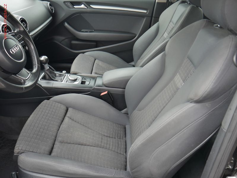 Audi A3 (2013) 1.4TSi, AC, temp - fotka 9 z 21