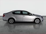 Škoda Octavia (2014) 1.6 TDI, Xenony, Tempomat - náhled 6