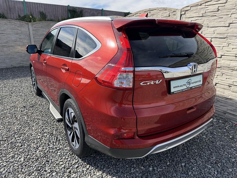 Honda CR-V 1.6CT-Di 4x4 160PS ČR 145TKM!! - fotka 3 z 159