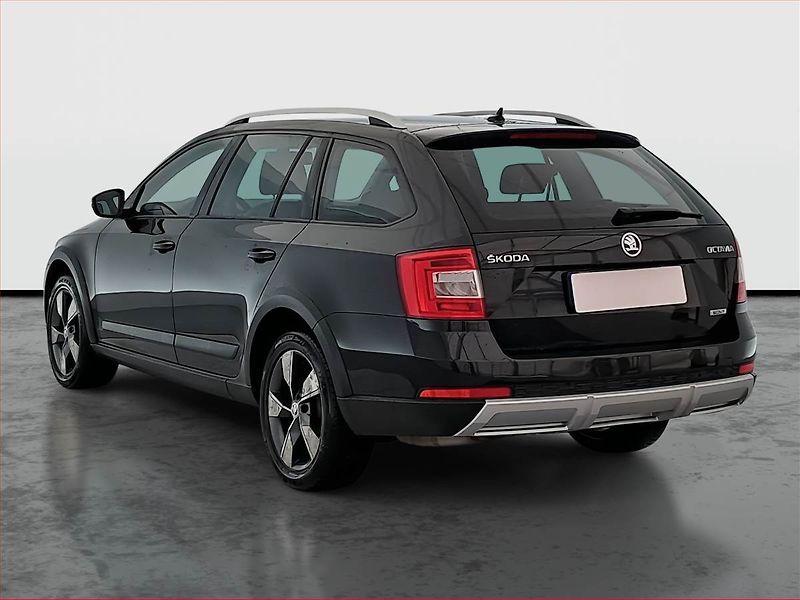 Škoda Octavia (2016) Scout 2.0 TDI, 4X4, Automat - fotka 4 z 21