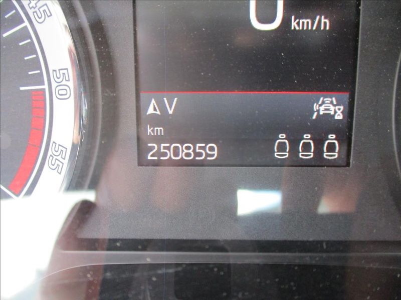 Škoda Kodiaq 2,0 TDI Style, DSG,4x4,servis, - fotka 14 z 34