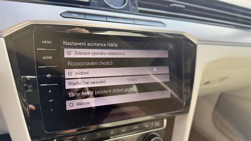 Volkswagen Passat (2019) 2.0 TDI 140kW,ČR, 4MOT DSG - fotka 40 z 48