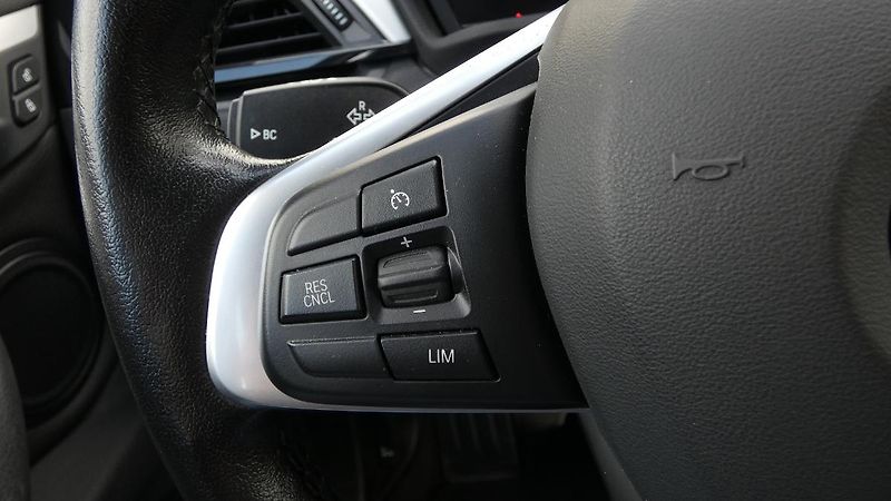BMW X1 s Drive18d - fotka 11 z 24