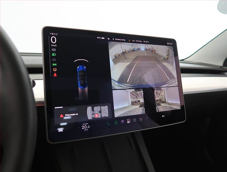 Tesla Model 3 (2021) Std Range Plus 55kWh, SoH 85% - fotka 22 z 32