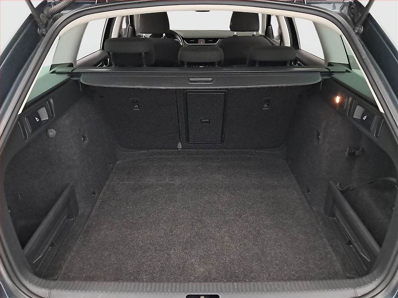 Škoda Octavia (2017) Style 2.0 TDI 4x4, Serv.kniha - fotka 14 z 17