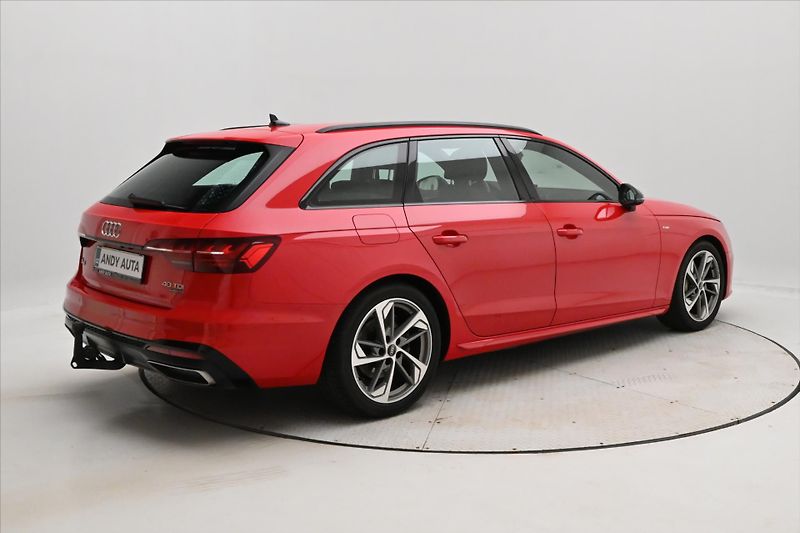 Audi A4 2,0 40TDI 150kW QUATTRO S-LINE - fotka 5 z 33