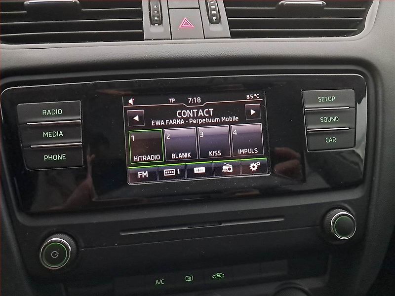Škoda Octavia (2013) 1.2 TSI, Tempomat - fotka 12 z 17