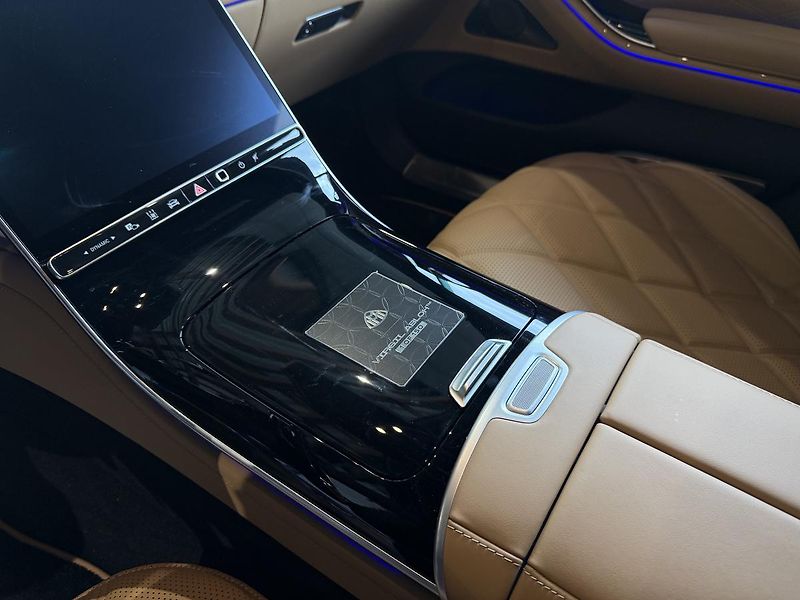 Mercedes-Benz Třídy S Maybach S 680 4M VIRGIL ABLOH - fotka 16 z 28