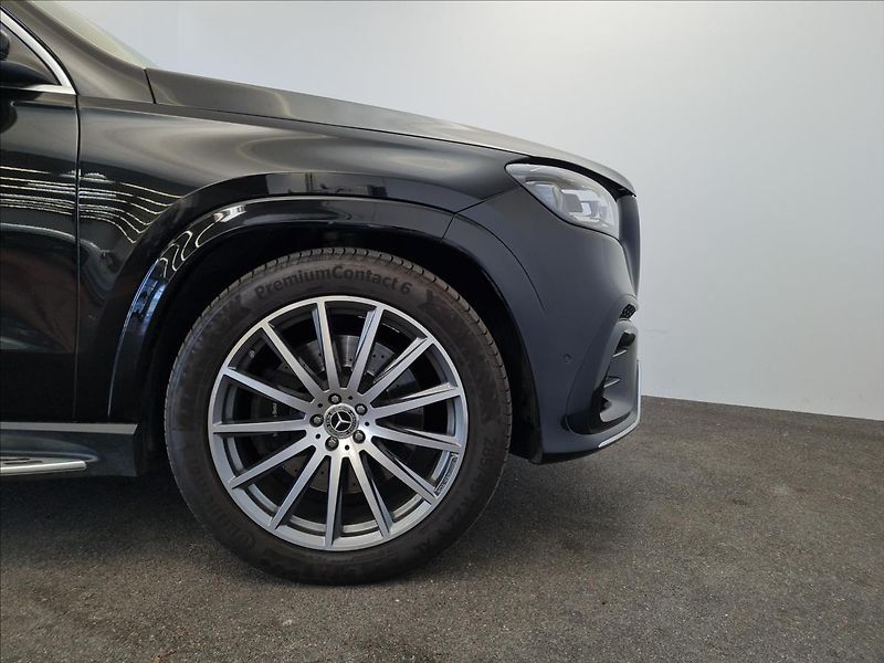Mercedes-Benz GLS 450 d 4MATIC AMG Line - fotka 23 z 23
