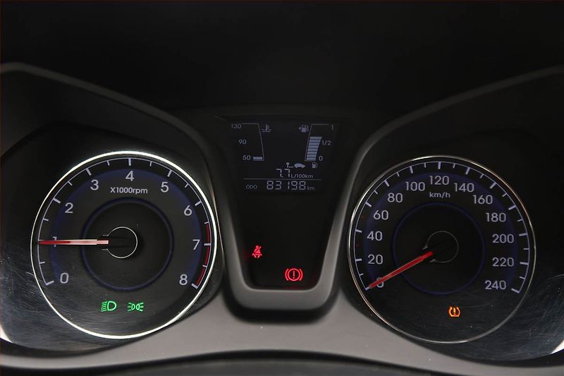 Hyundai ix20 (2017) 1.4 CVVT, ČR,1.maj, Serv.kniha - fotka 11 z 15
