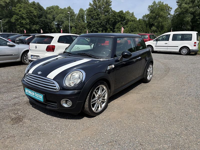 Mini Cooper 1.4i ONE - fotka 1 z 20