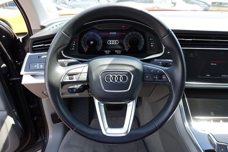 Audi Q7 3,0TDi 210kW S-Line, Soft clos - fotka 19 z 34