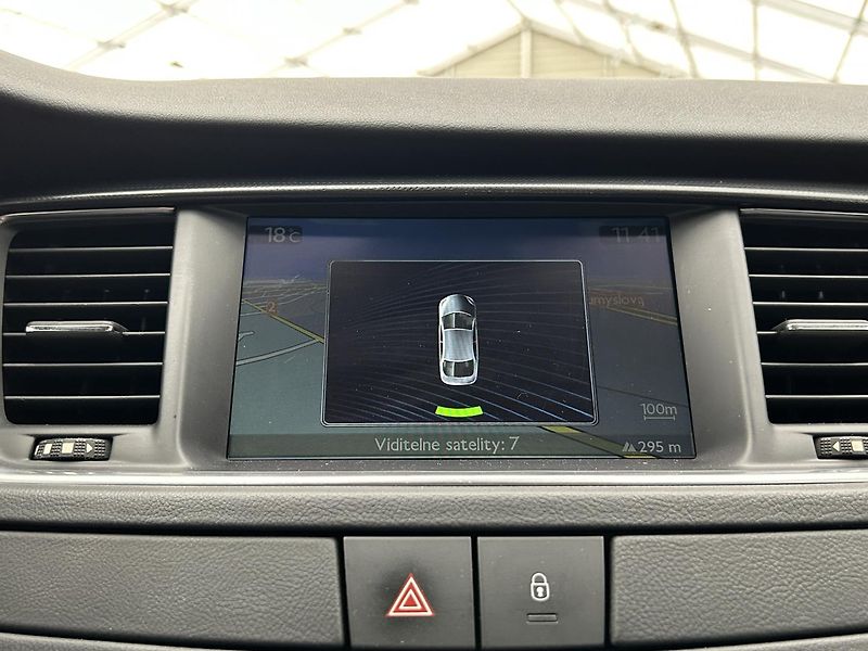 Peugeot 508 2.0 HDI - fotka 12 z 26