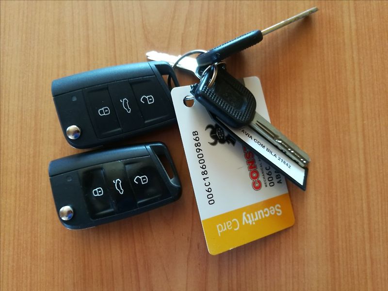 Škoda Octavia 1,6 TDI kombi - fotka 18 z 19