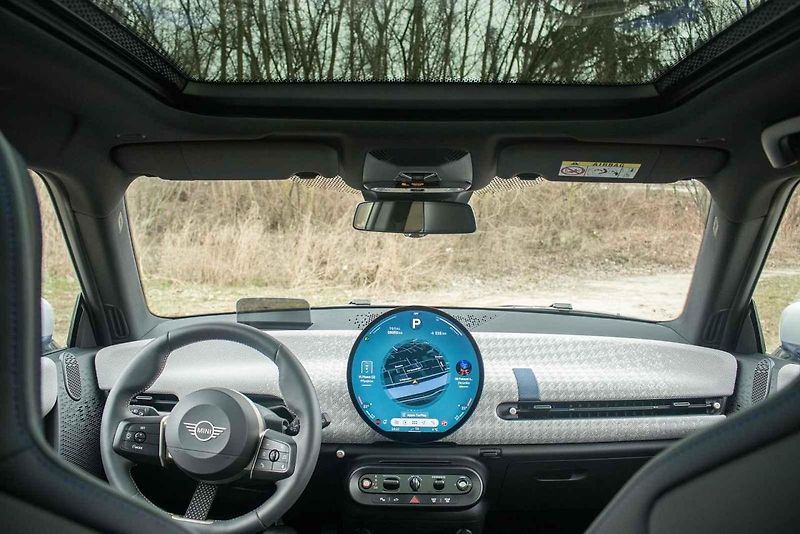 Elektrické Mini pořídíte ve třech výkonových verzích - 135, 160 a 190 kW.