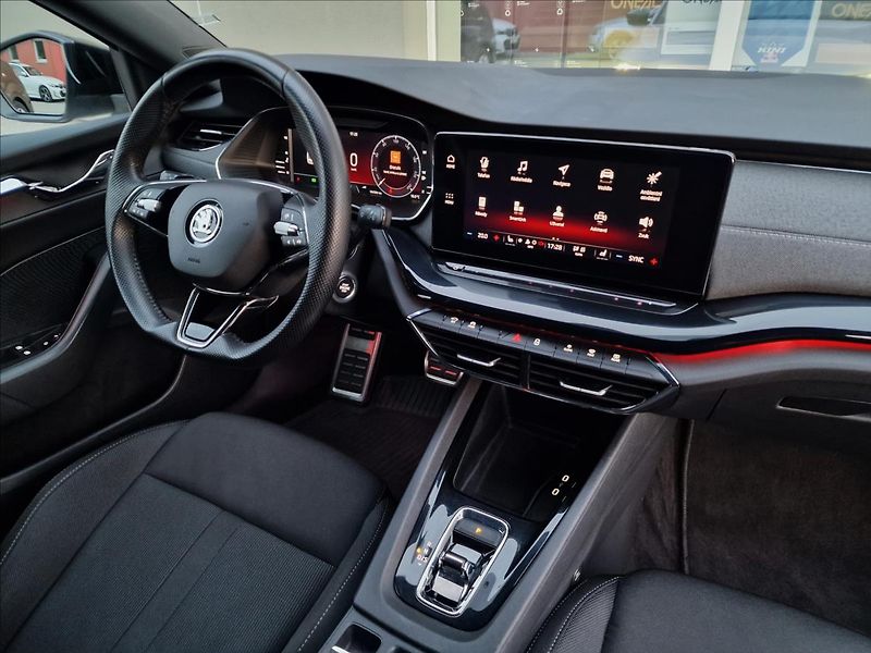 Škoda Octavia 2.0 TDI DSG Style Sport,1.Maj - fotka 41 z 49