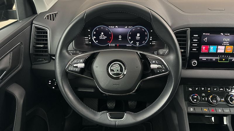 Škoda Karoq 1.5 TSI Style - fotka 9 z 28