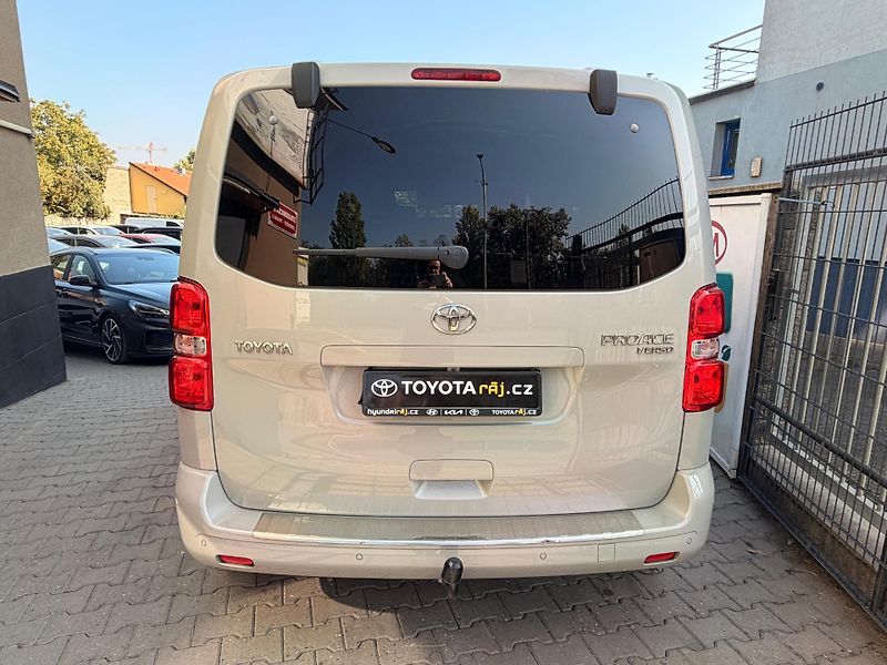 Toyota ProAce Verso 2.0-1.MAJ-DPH-AUT-BUSINESS - fotka 15 z 33