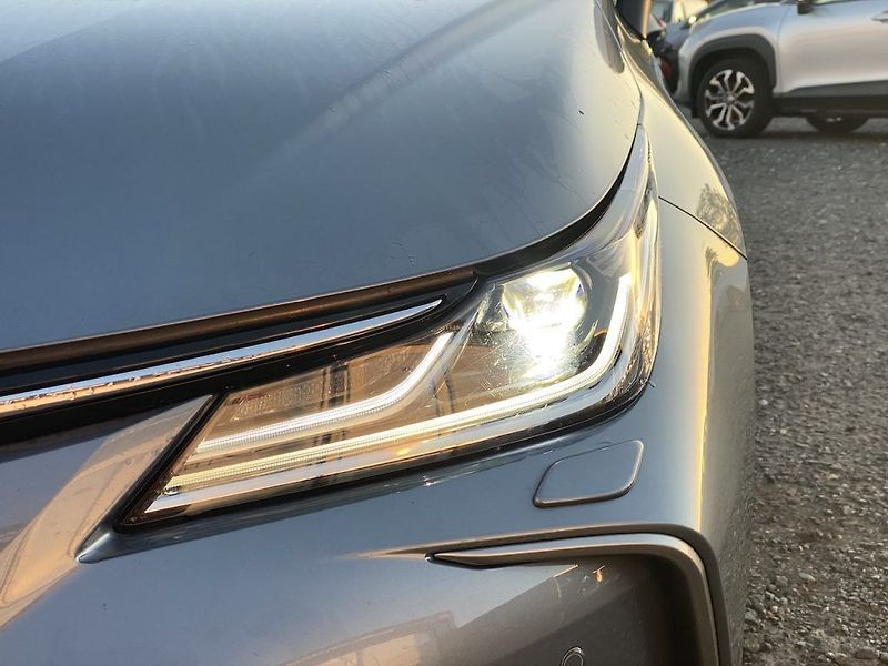 Toyota Corolla 1.8HSD, ČR, StyleTech, záruka - fotka 8 z 16