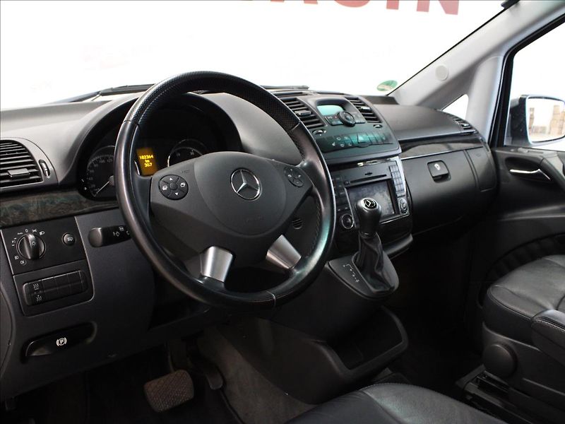 Mercedes-Benz Viano 3,0 CDI V6 Long xenony - fotka 10 z 32