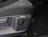 Volkswagen Tiguan (2021) Life 1.5 TSI, digi klima - náhled 22