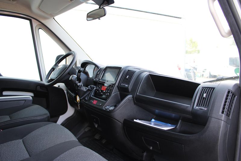 Fiat Ducato 2,3 JTD 9Míst L1H1+ 2xklima  - fotka 11 z 19