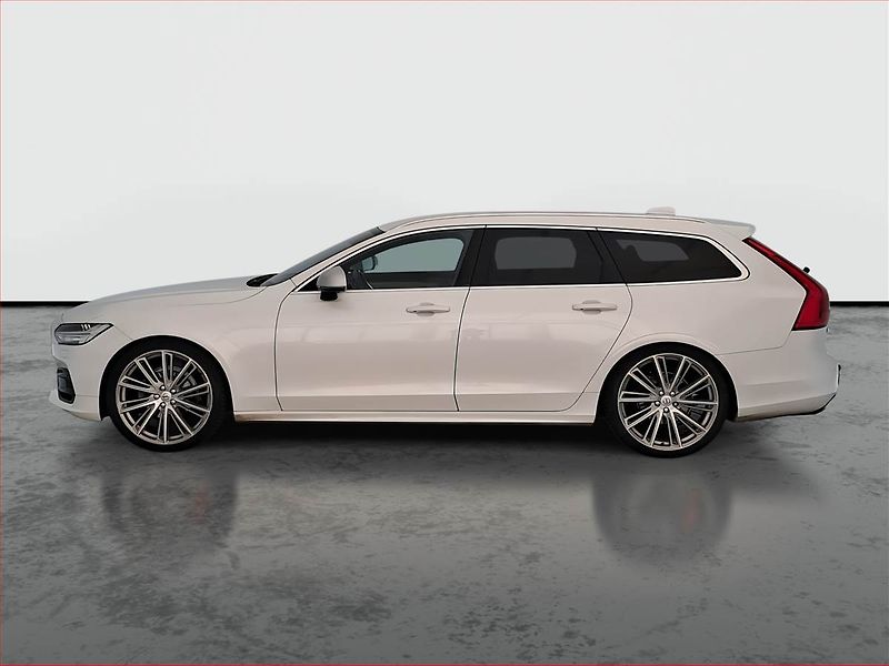 Volvo V90 (2018) R-Design D4, Automat, Kůže - fotka 3 z 6