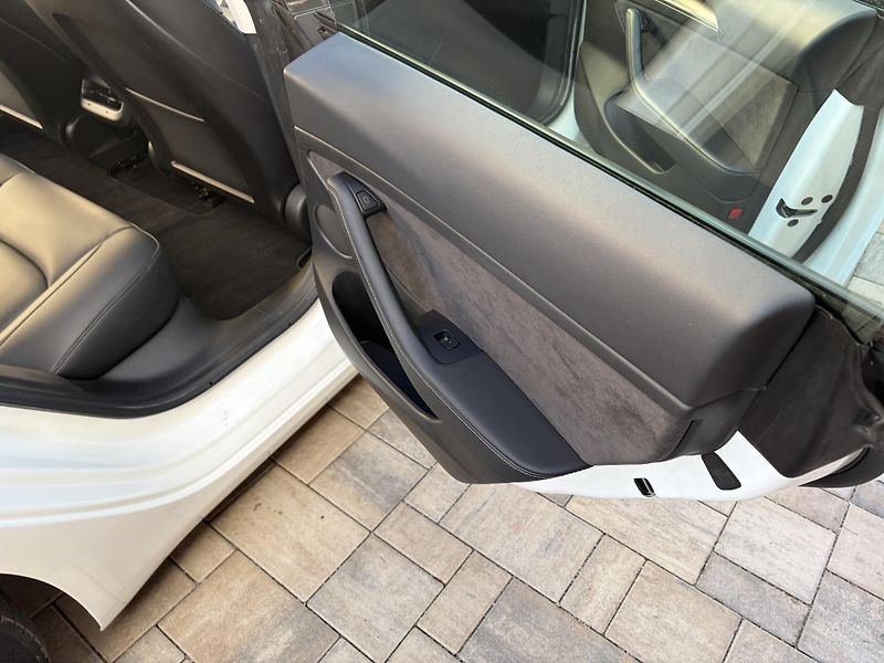 Tesla Model 3 (2021) SR+ 60, LFP, tazne, SOH:91% - fotka 14 z 16