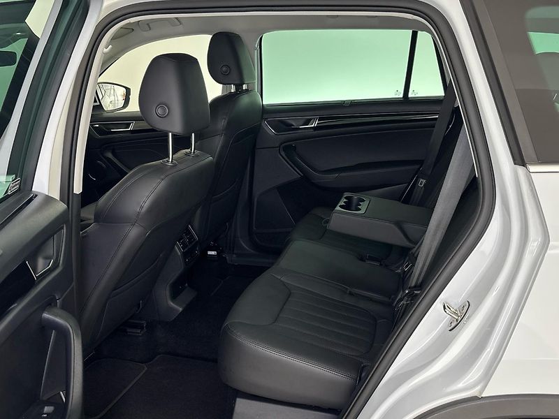 Škoda Kodiaq Laurin & Klement 4x4 DSG - fotka 8 z 31