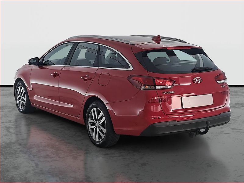 Hyundai i30 (2017) 1.4 T-GDI, ČR,1.maj - fotka 4 z 19