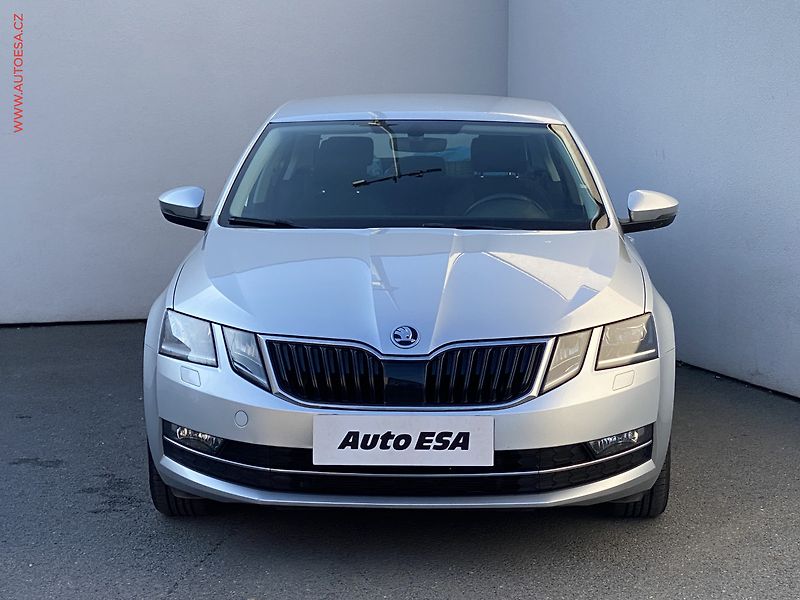 Škoda Octavia (2017) 2.0 TDi, 2.maj,ČR, Style - fotka 2 z 18