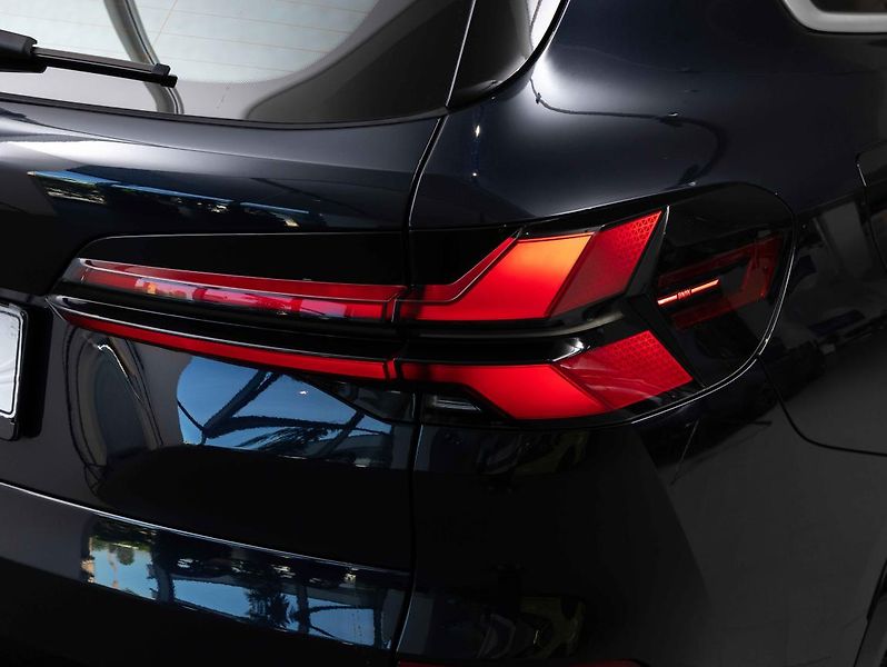 BMW X5 xDrive30d - fotka 10 z 22