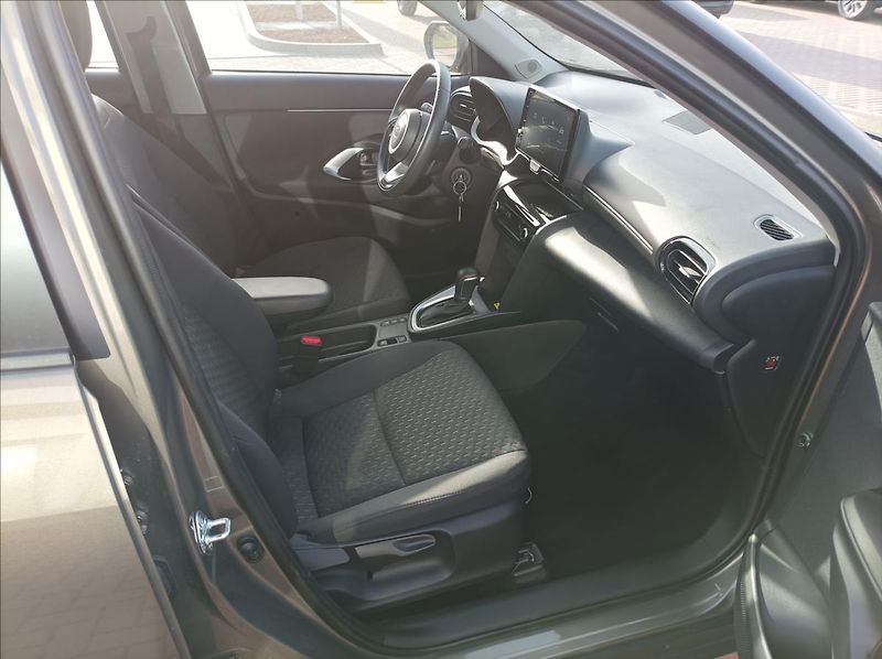 Toyota Yaris Cross 1,5 Comfort - fotka 9 z 21