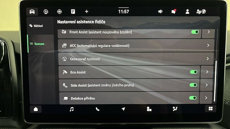 Škoda Kodiaq 2.0 TDI DSG 4x4 Sportline - fotka 30 z 33