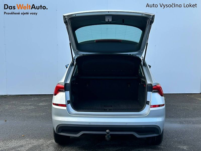Škoda Kamiq (2023) 1.5 TSI 110kW TAŽNÉ - fotka 22 z 29