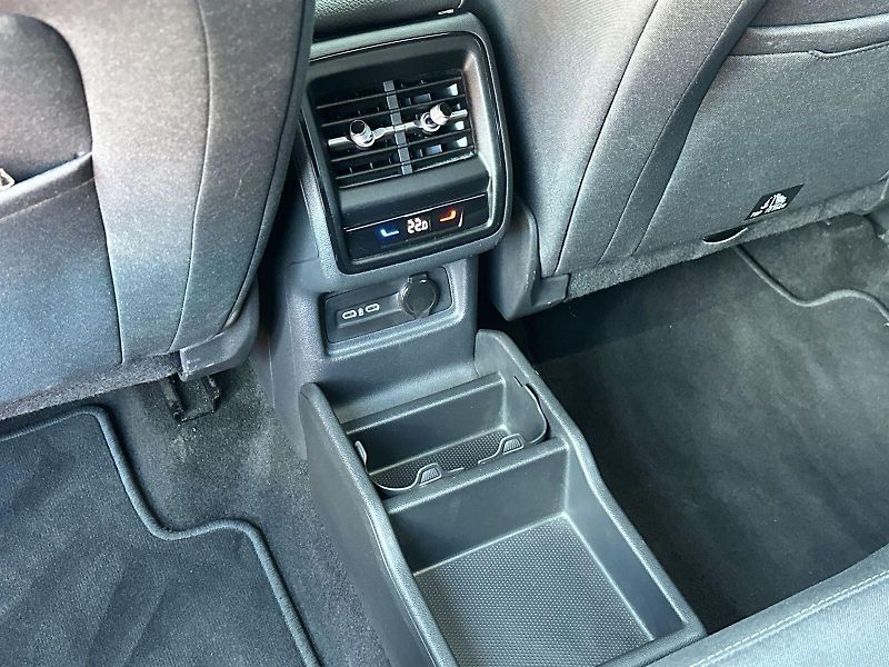 Škoda Kodiaq (2024) 2.0 TDI 4x4 DSG Selection - fotka 24 z 33