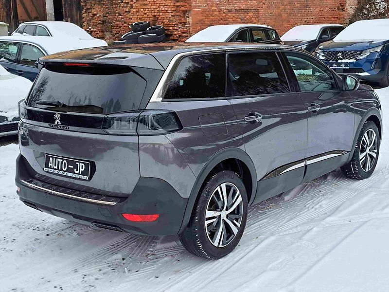 Peugeot 5008 (2022) 1,2 PT ALLURE LED ALU PDC NAVI - fotka 4 z 24