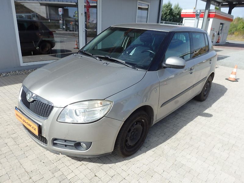 Škoda Fabia 1,2 HTP ZÁLOHOVÁNO - fotka 2 z 13