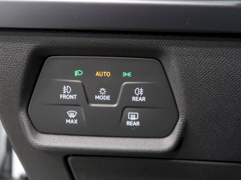 Cupra Leon (2025) ST 1.5 eTSI 110KW DSG - fotka 37 z 43