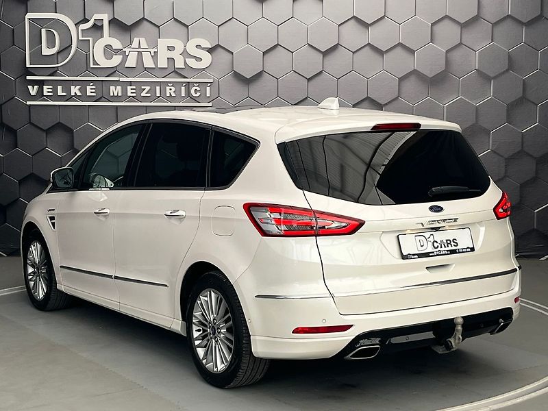 Ford S-MAX 2.0 140kW VIGNALE WEBASTO - fotka 2 z 76