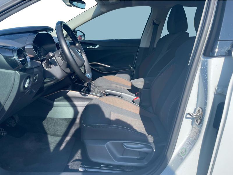 Škoda Fabia 1.0 TSi STYLE - fotka 11 z 26