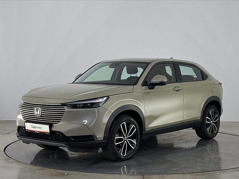 Honda HR-V Elegance e-CVT - fotka 1 z 26