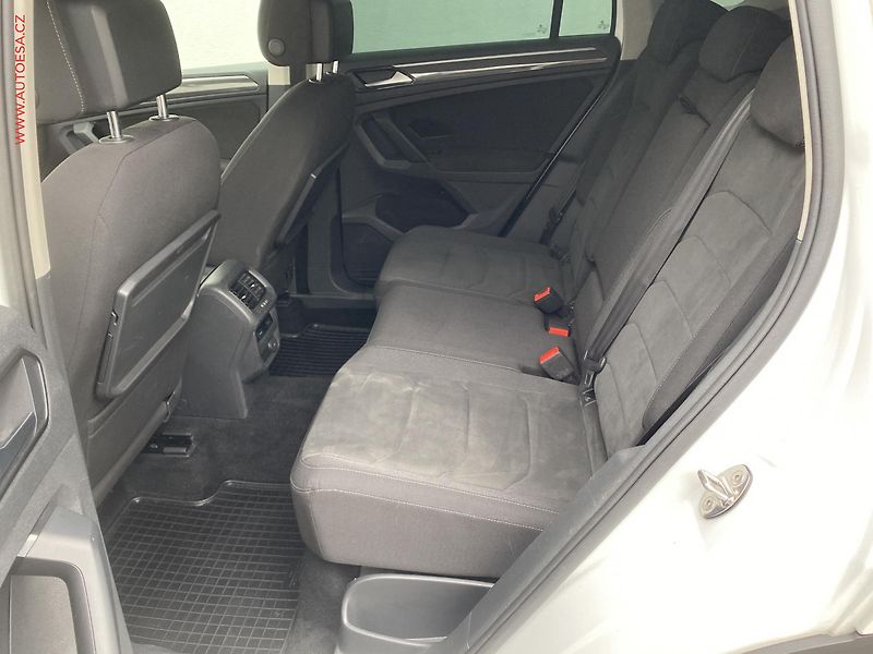 Volkswagen Tiguan (2018) 2.0 TDi, ČR, DSG - fotka 10 z 18