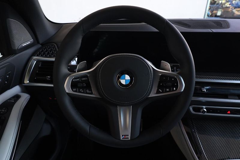 BMW X5 xDrive30d - fotka 10 z 18