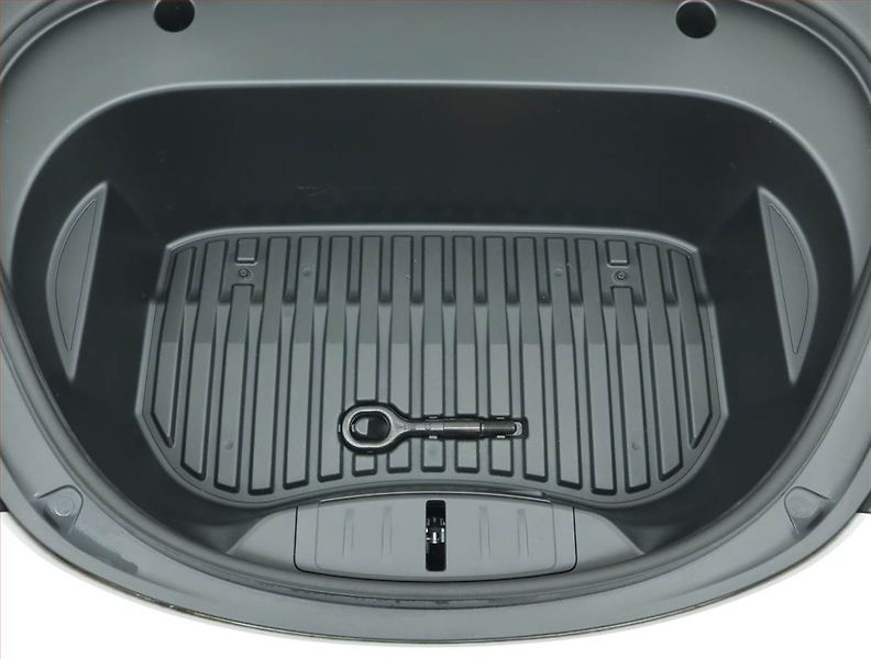 Tesla Model 3 (2021) Std Range Plus LFP, SoH 92% - fotka 17 z 21
