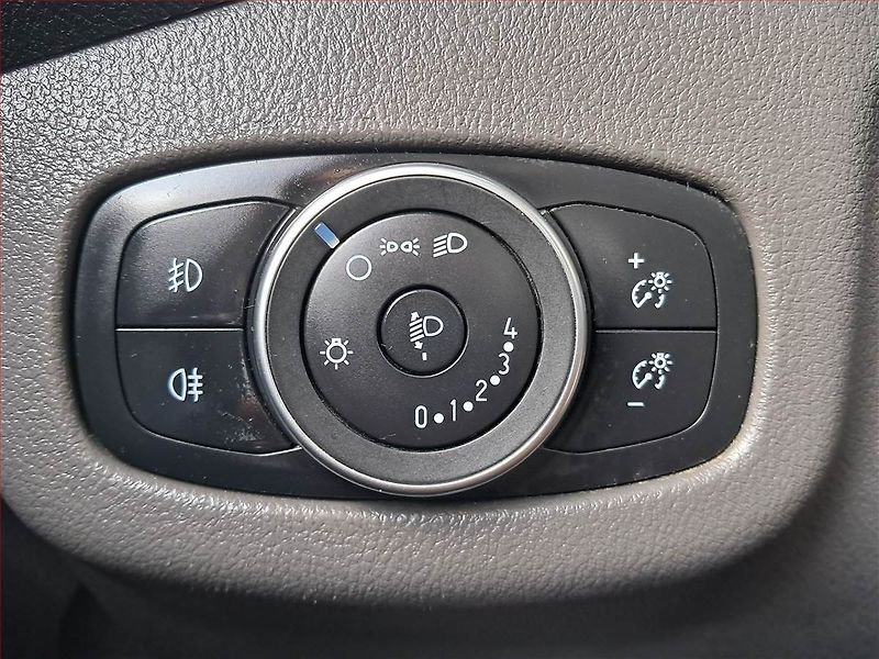 Ford Tourneo Connect (2022) Maxi Trend 1.5 EcoBlue, 5Míst - fotka 16 z 16