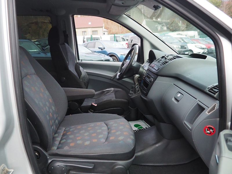 Mercedes-Benz Vito (2007) 120 CDI - fotka 17 z 31